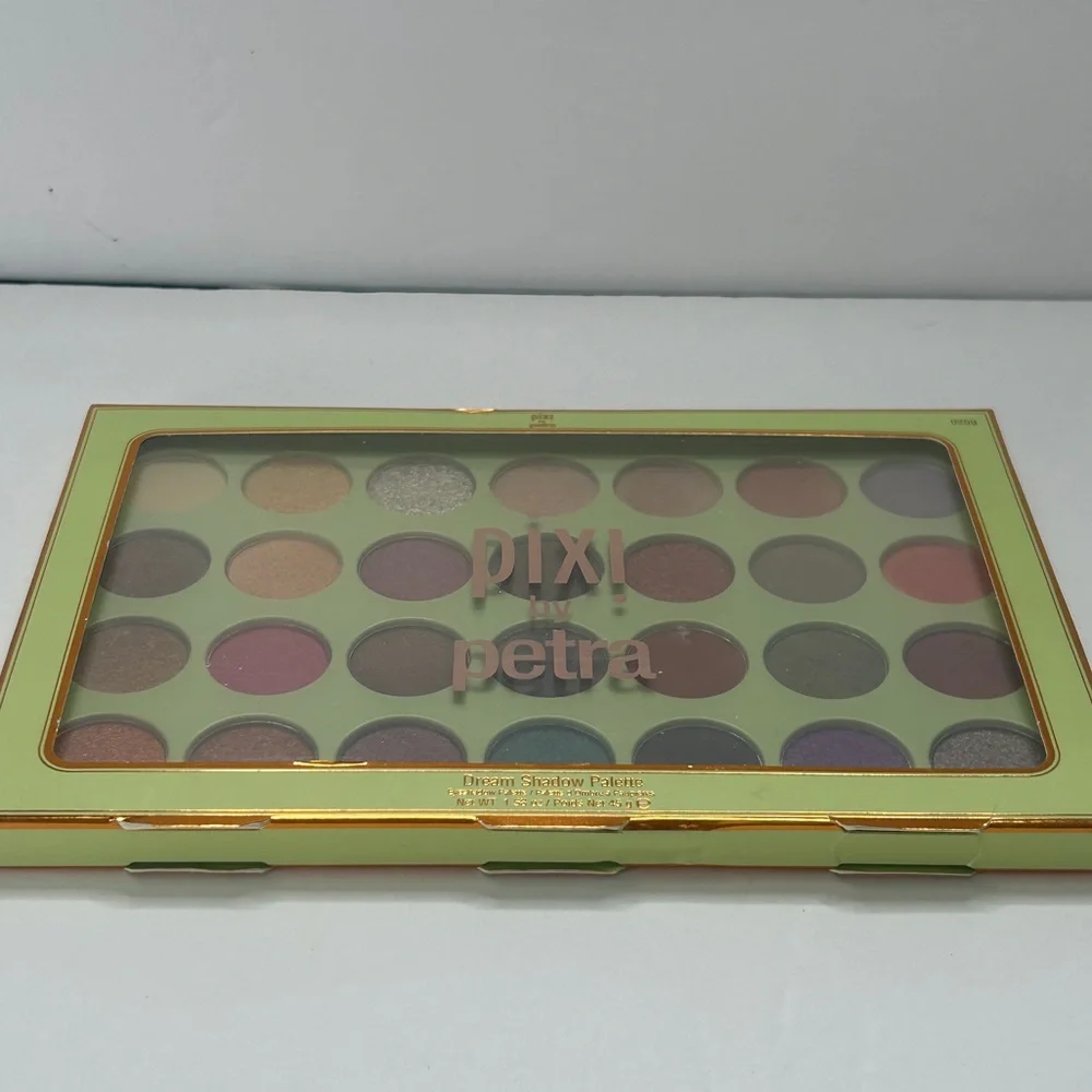 Pixi By Petra Eyeshadow Palette Dream Shadow 28 Colors